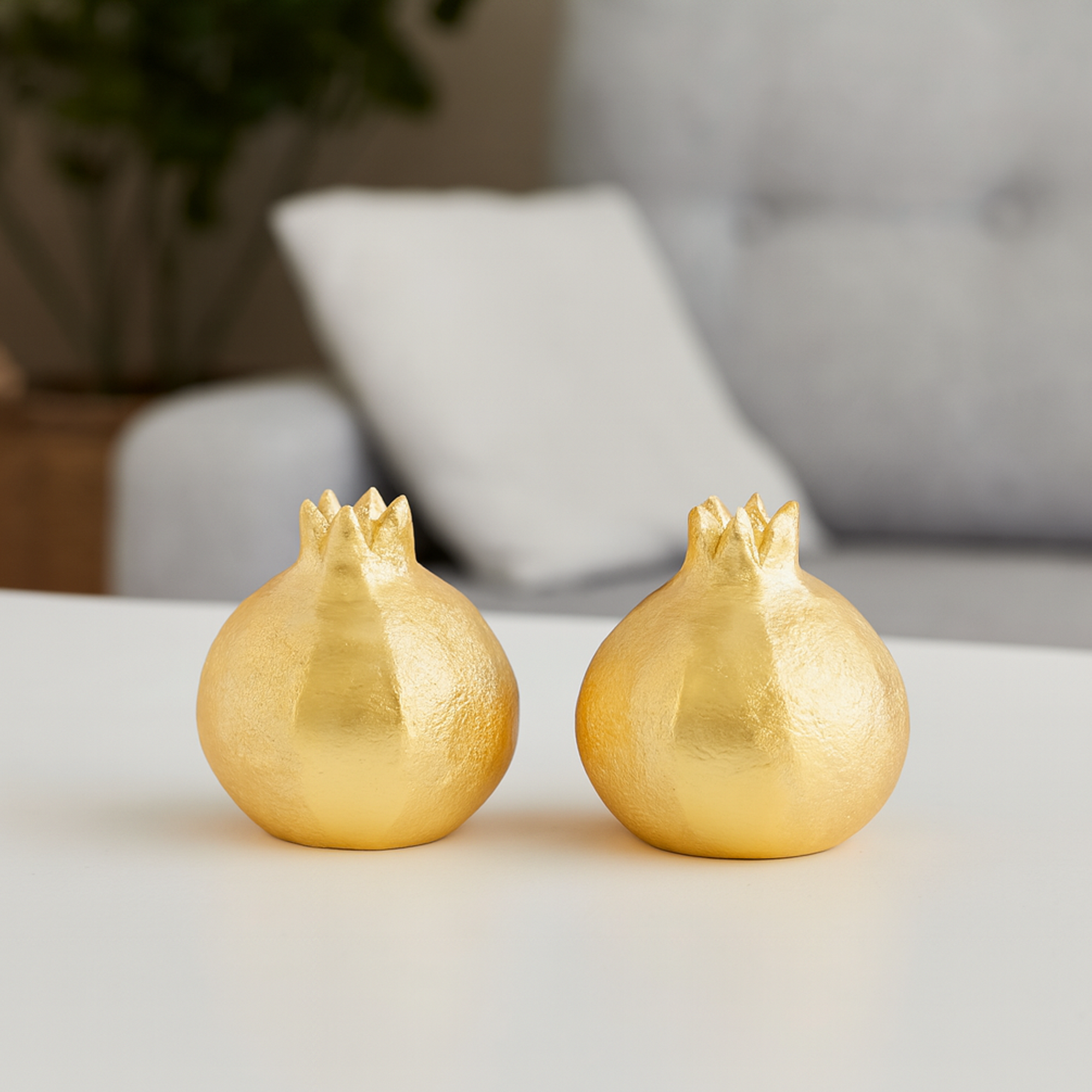 Serein Wellness - Wholesale Salt & Pepper Shaker Set - Pomegranate Salt & Pepper Set 2 Pcs - Gold Tableware6