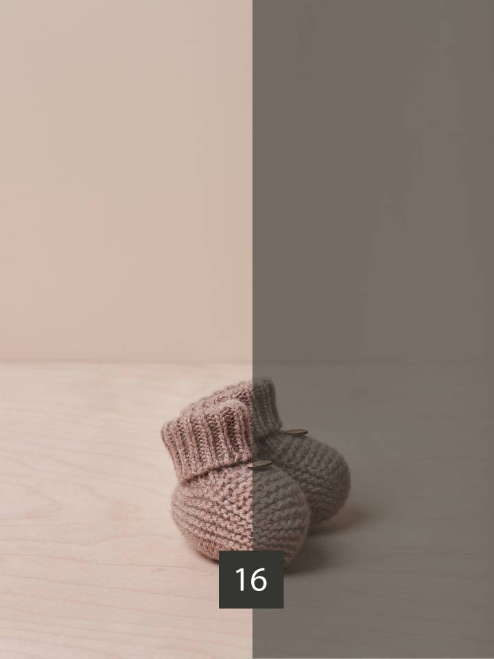 Wedoble: sustainable children's fashion - Wholesale Socks - Baby - Botas knitted in wool | LOVE IN WINTER DAYS3