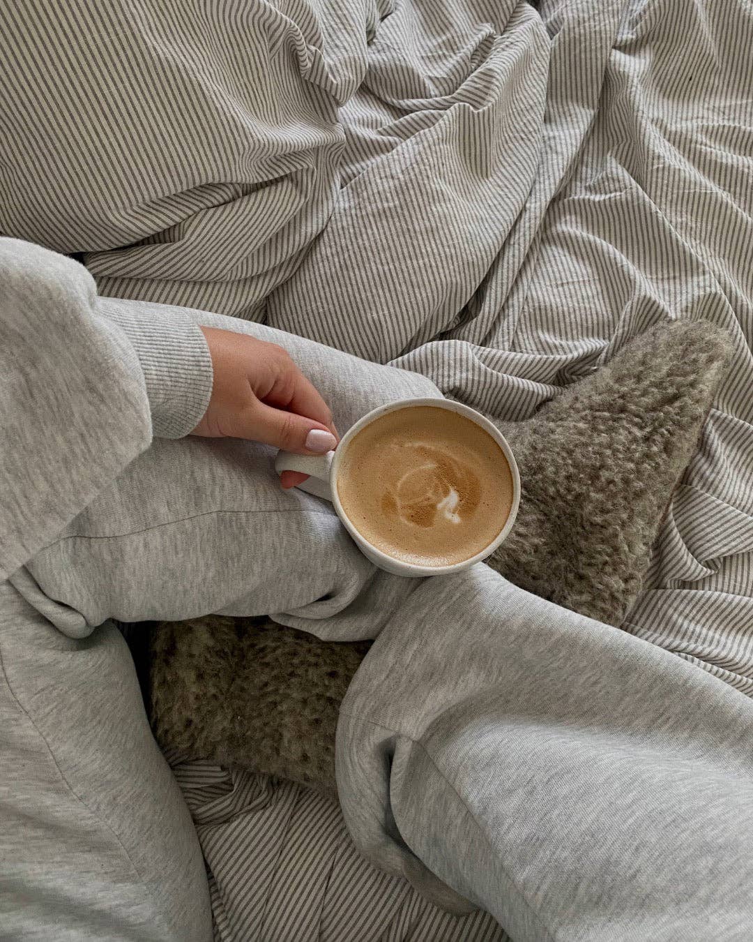 The Cozy Sheep – Engroshandel Slippers - Unisex – Wool slippers – Light grey (High model)7