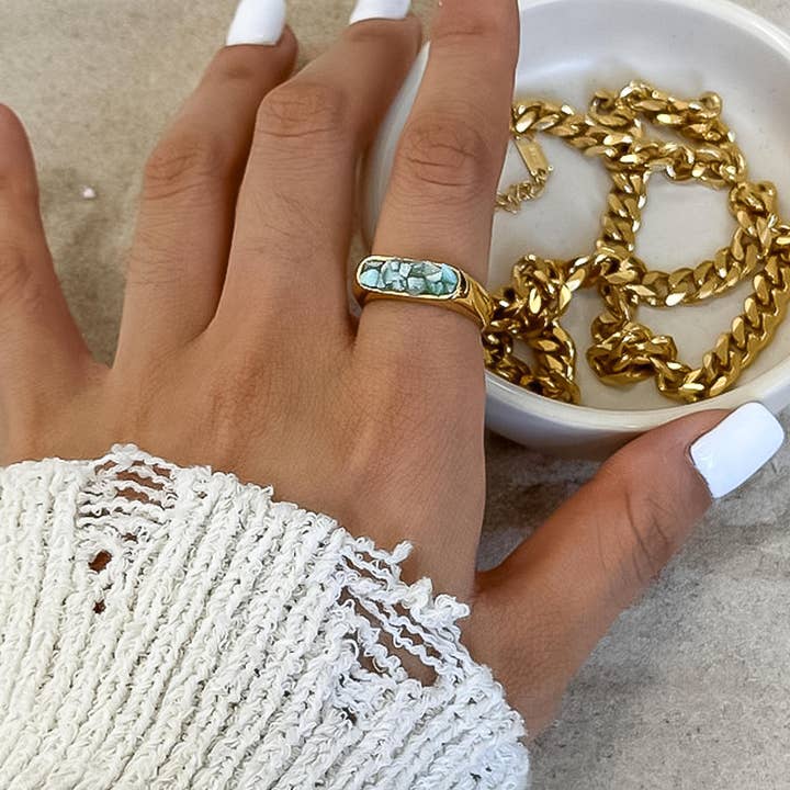Flânerie by MAIQ - Wholesale Single Stone/Solitaire Ring - Rinae 18K Gold Non-Tarnish Crushed Crystal Ring