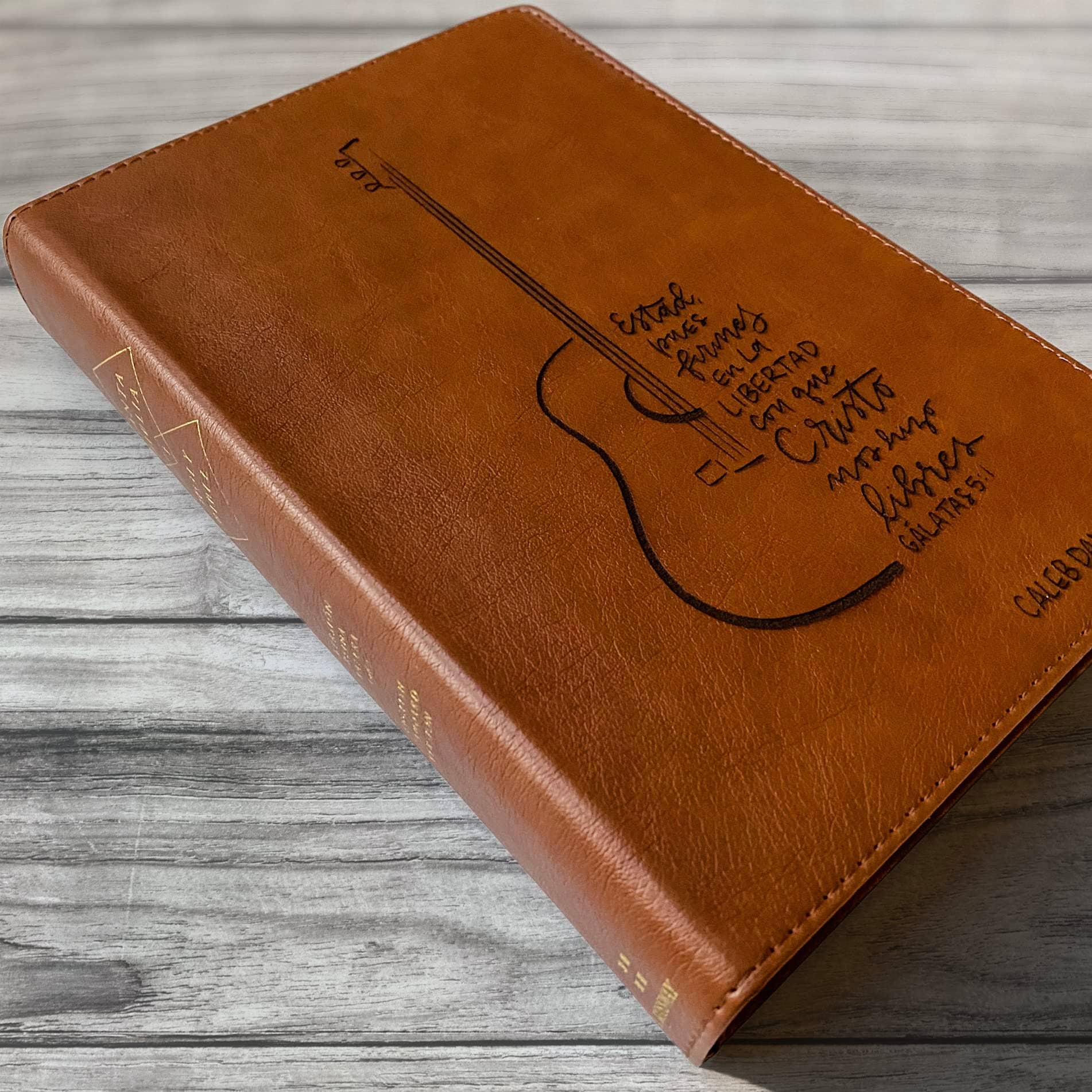 Joy Creative Bibles - Wholesale Religion - ESV/RVR Bible - Guitar, Galatas 5:11