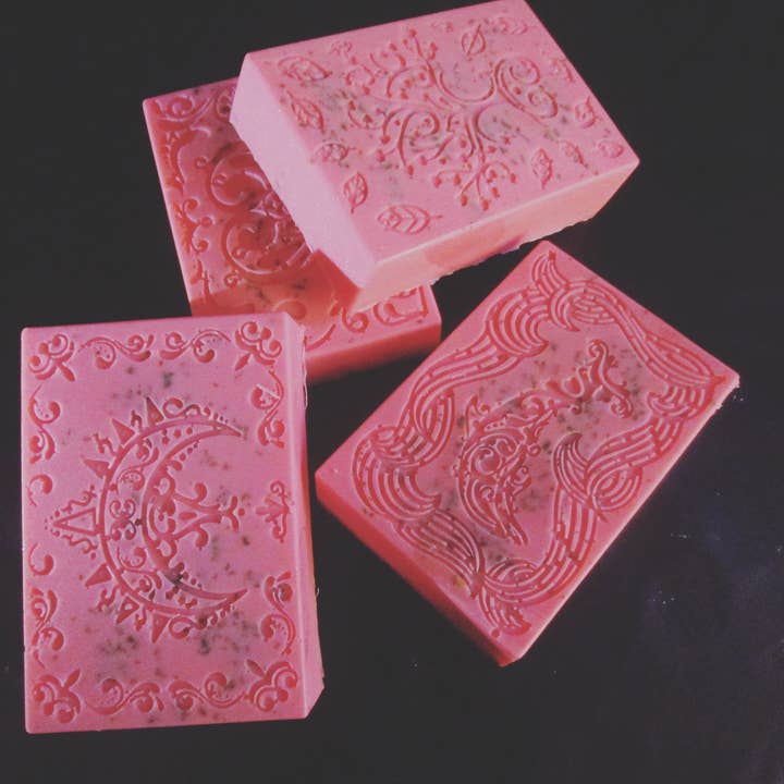 Barre de corps rose pour la vente par BEAUTIFUL WELLNESS