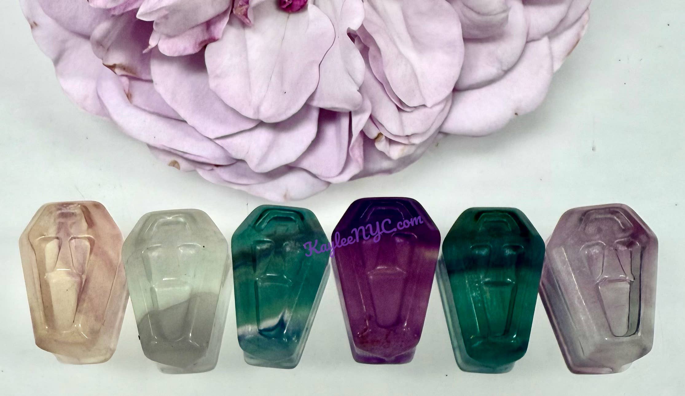 KayleeNYC – Großhandel Spiritueller Stein/Kristall – Mini Bonbon Fluorit Halloween-Schnitzereien Kristall7