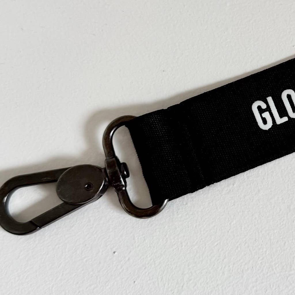 Marcel & Lily - Wholesale Keychain - Men's - "Globe Trotter" black keychain1