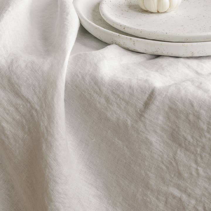 dodesign - Wholesale Tablecloth - Linen Tablecloth Off White (330x145 cm)-4 weeks waiting time5