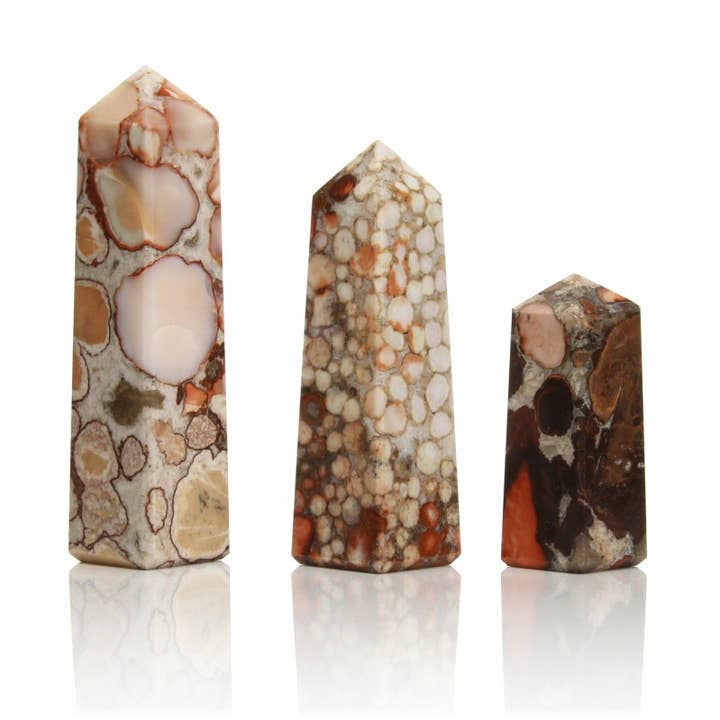 Obélisque de jaspe océanique pour la vente par UniArt