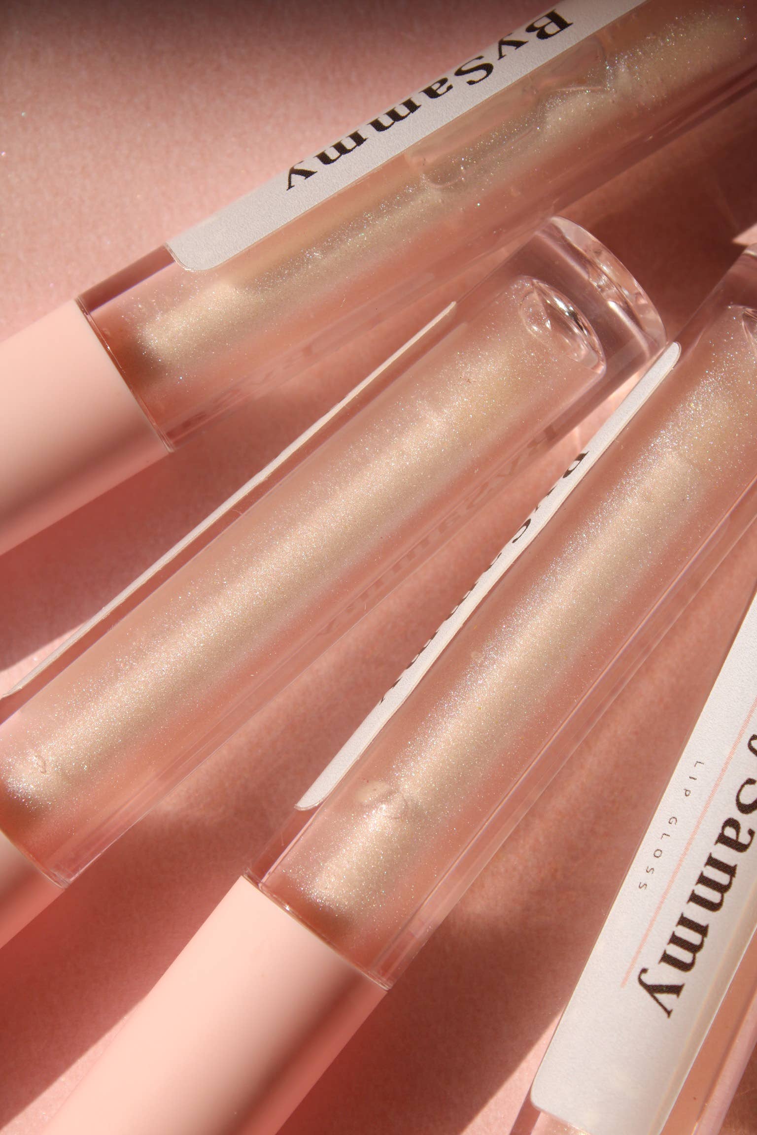 SamMade. - Wholesale Lip Gloss - Pink Pearl Lip Gloss | Shiny bubblegum scented4