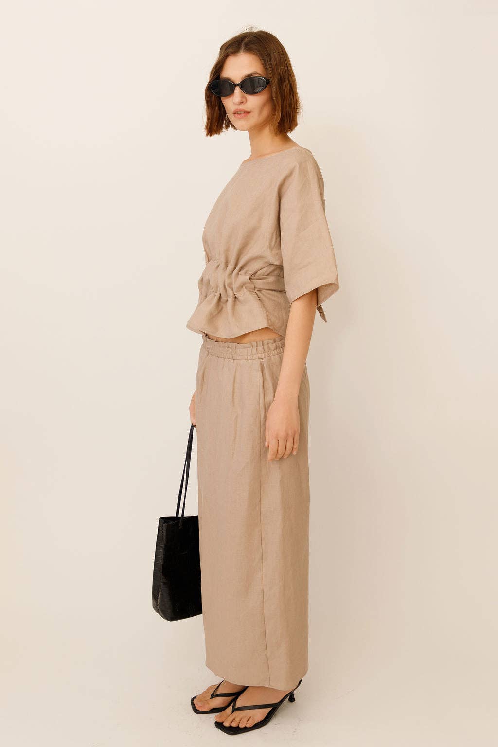 WUESTE - Wholesale Skirt - Women's - Calla Linen Paperbag Skirt1