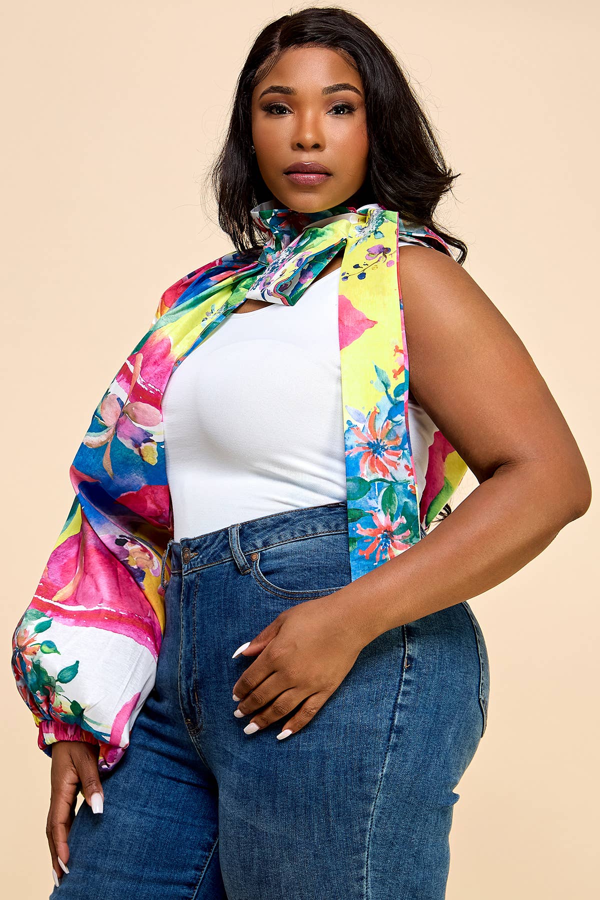 G179 PLUS Blousetop met hoge hals en één ballon en lange mouwen voor groothandel op Faire2