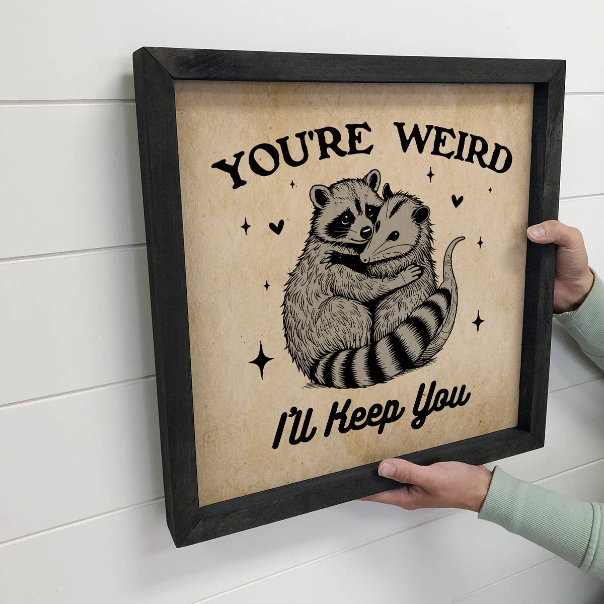 Hangout Home - Wholesale Bord/bordje - Je bent een rare wasbeer opossum - Schattige dieren canvas kunst - Lijst2