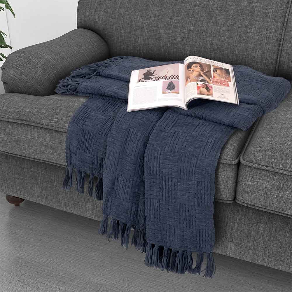 Bed Bath Fashions - Vente Plaids - Plaid panier à franges en chenille surdimensionné Kathy Ireland15