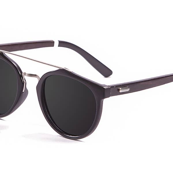 Occhiali da sole BIARRITZ BAMBOO con doppio ponte metallico per la vendita all'ingrosso da parte di Sunpers Sunglasses