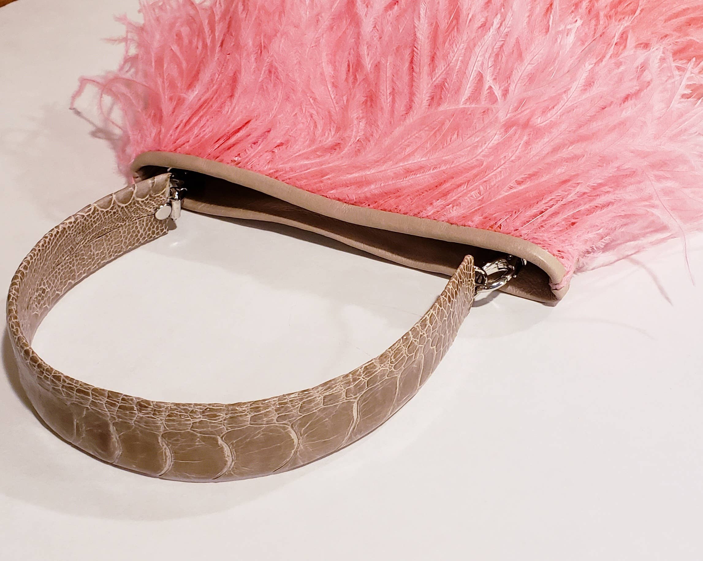 KOLUNTU - Wholesale Crossbody Bag - Women's - Fancy Feather Handbag13