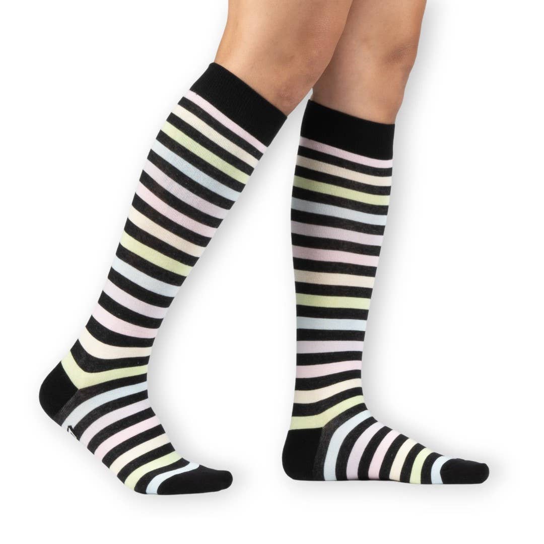 FootClothes LLC – wholesale Socks – Unisex – Pastel Rainbow Stripes Knee High Socks3