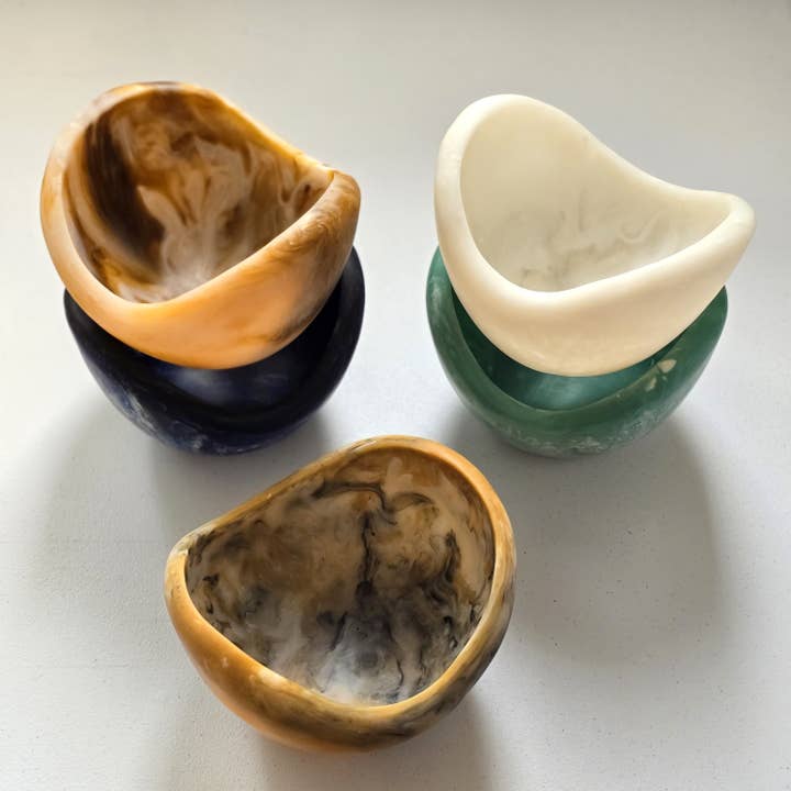 Gibb & Daan - Wholesale Serve Bowl - Organic Shape Resin Bowl - Entryway Catchall - Small Size 10