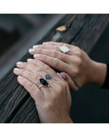 Lueli - Venta al por mayor Anillos grandes/de cóctel - ANILLO WHITE BY ANABEL PANTOJA1