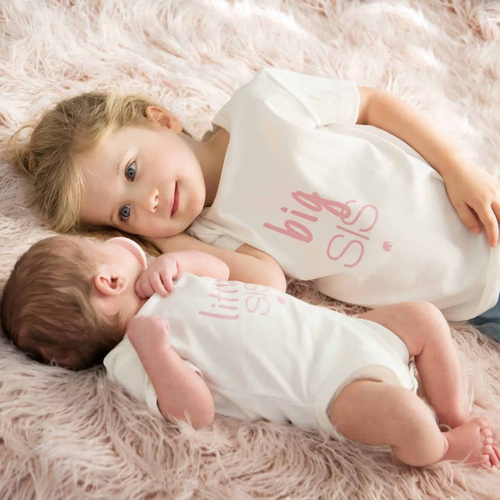 Pink Elephant Brands - Wholesale Screen Printed T-Shirt - Kids - Short-Sleeve Big Sis T-Shirt1