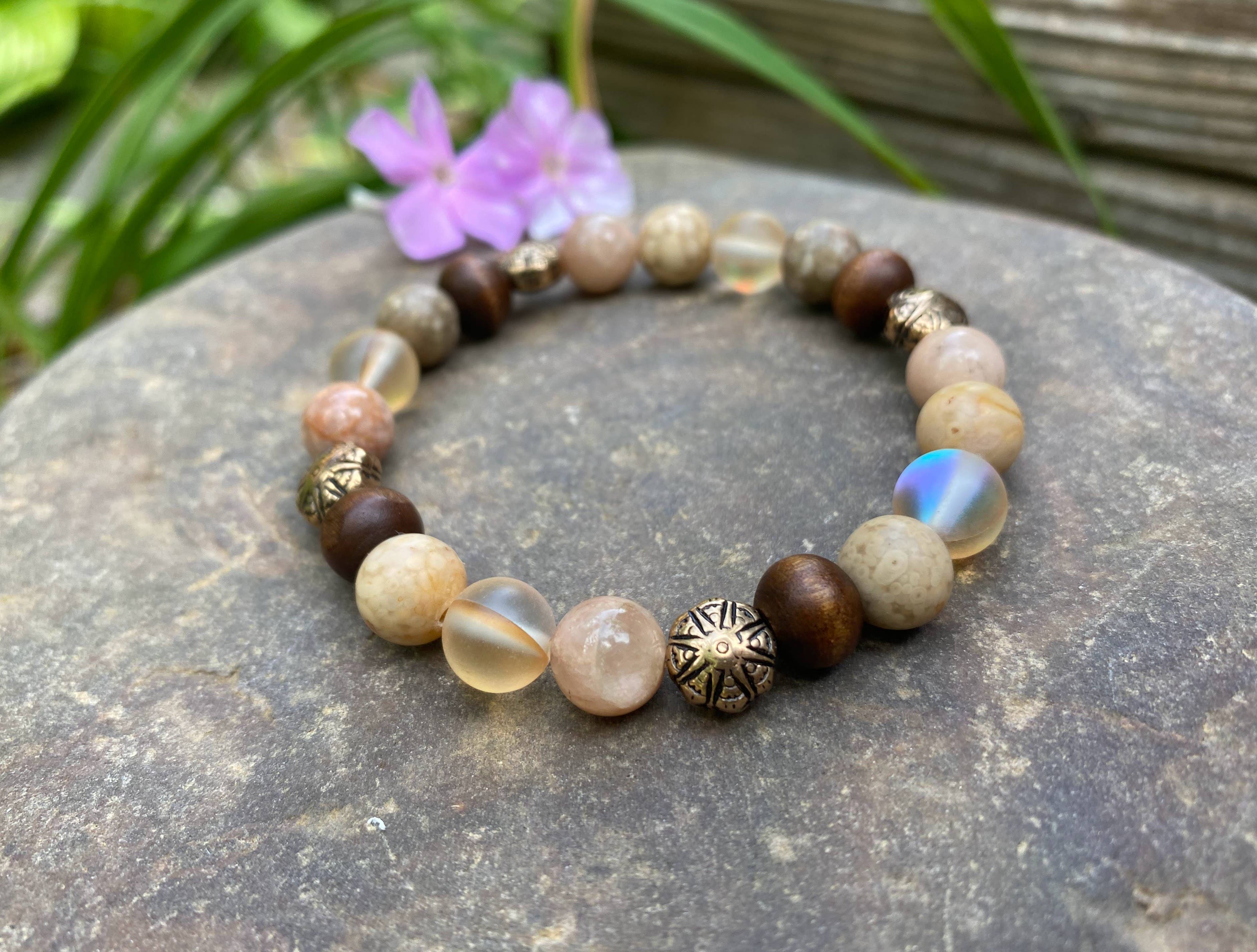 Coconut Quartz – Engroshandel Perlearmbånd – Neutral armbånd fossile koraller træ Sunstone armbånd krystal