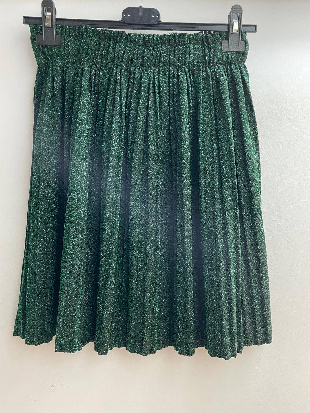 LORIANE - Wholesale Skirt - Women's - 19145P Short pleated skirt with sequins0