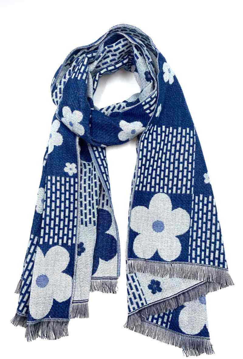 LINETA - Wholesale Scarf - Women's - Wool scarf1