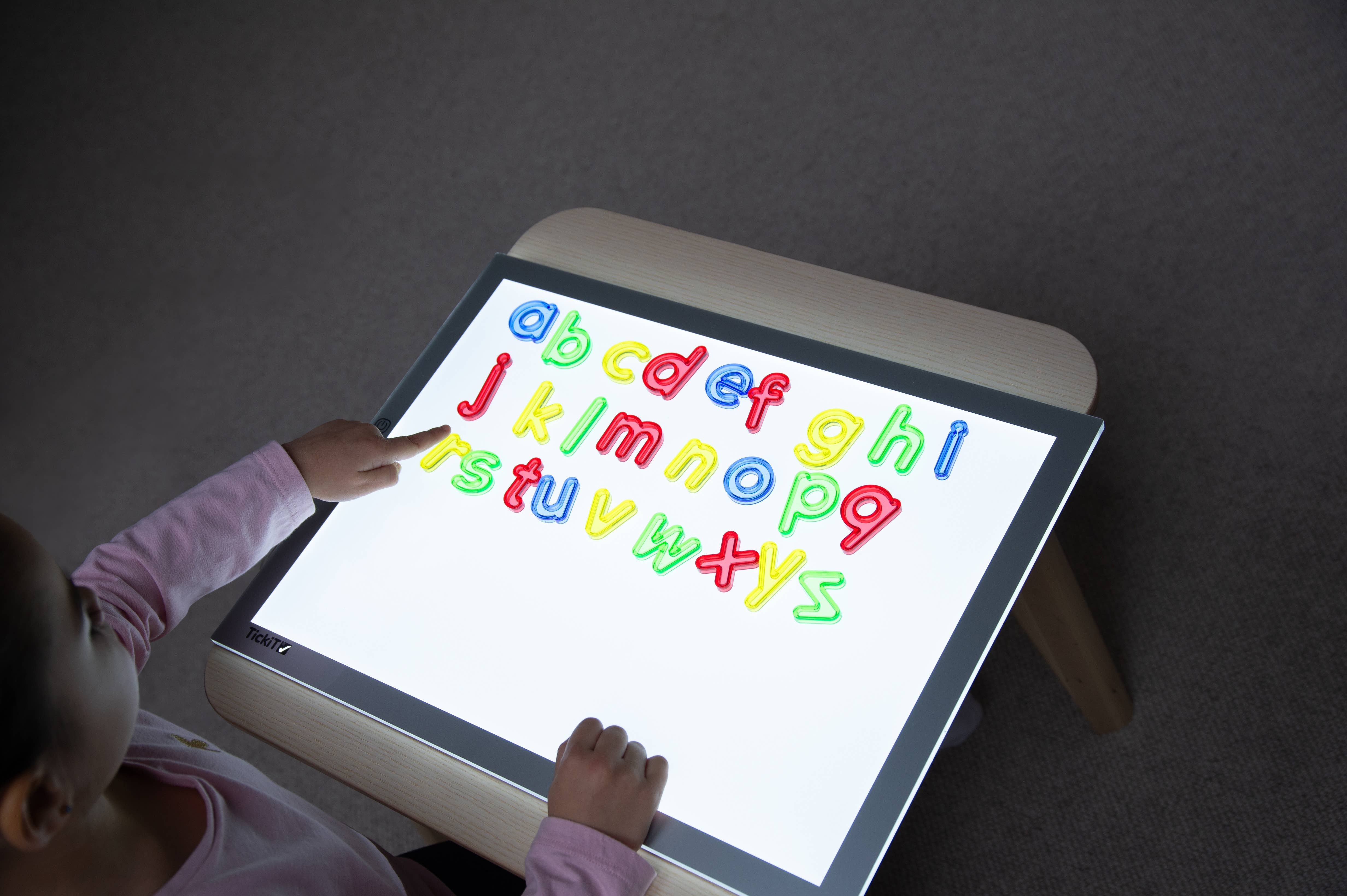 Commotion (Europe) BV – Engroshandel Legetøjssæt - Børn – Gennemsigtige små bogstaver - pk. 263