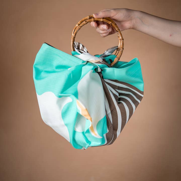 KOTO - Wholesale Gift Bag - Wrapping cloth(Furoshiki)—M—SUZURAN PATTERN—BLUE0