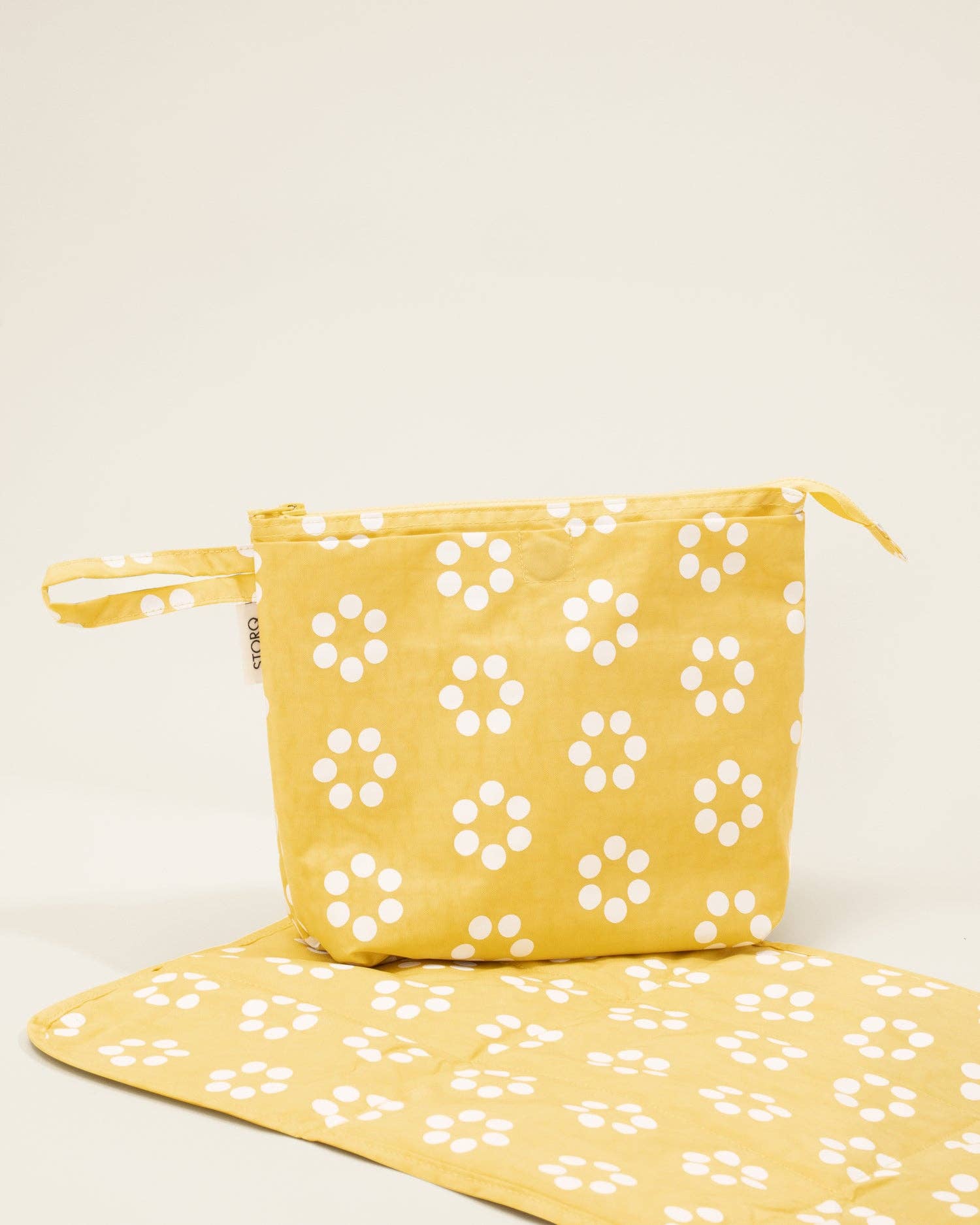 Kindred Bravely - Wholesale Diaper Bag - Baby - Storq x Kindred Bravely Quick Change Kit Bag19