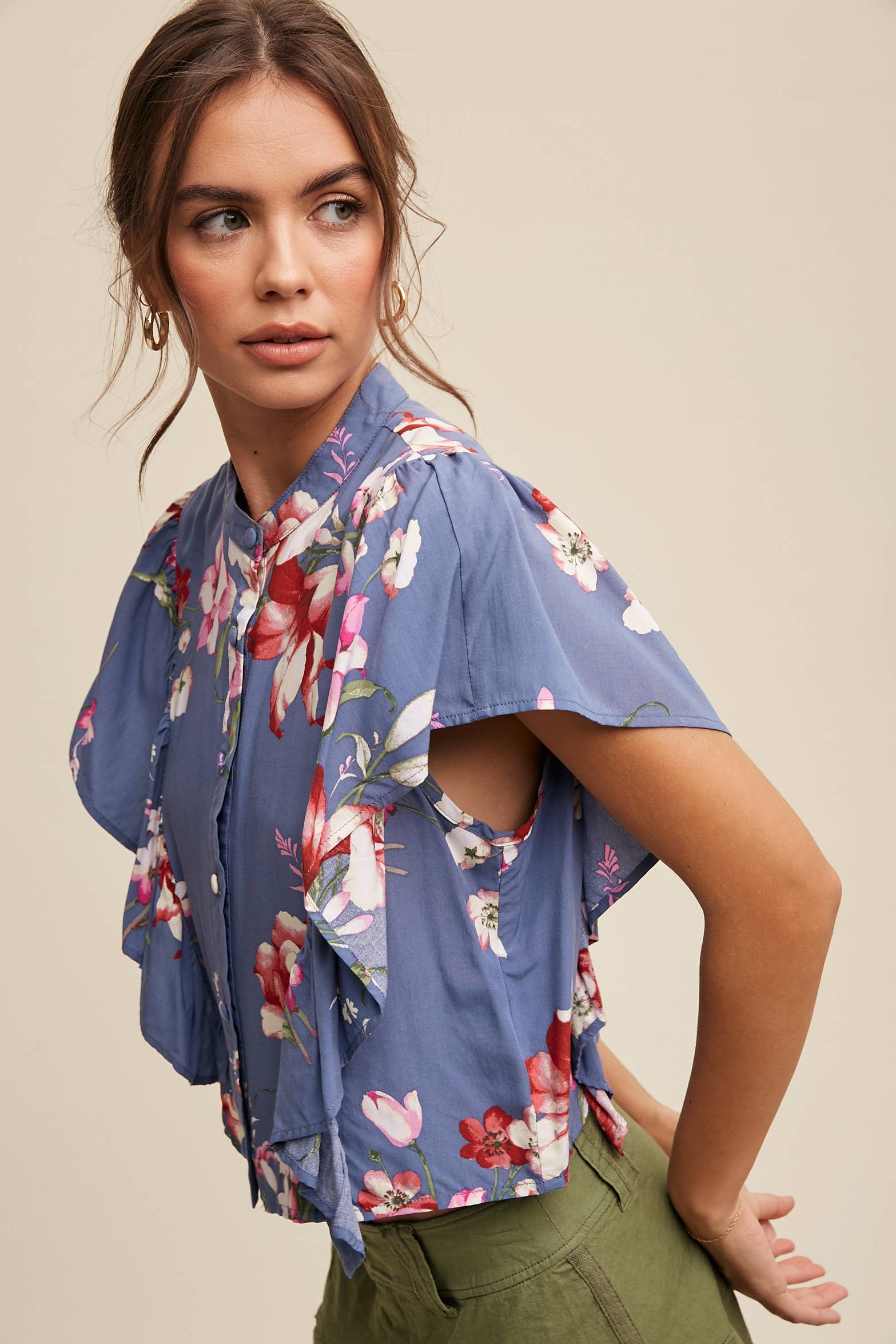 Listicle - Wholesale Blouse - Women's - Floral Flutter Sleeve Blouse17
