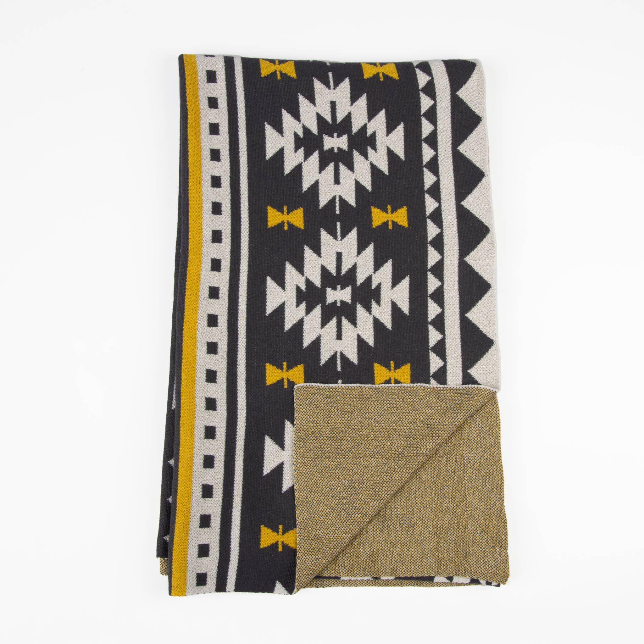 Elsie & Zoey - Wholesale Throw Blanket - Skye 50x60" Recycled Cotton Decorative Throw Blanket1