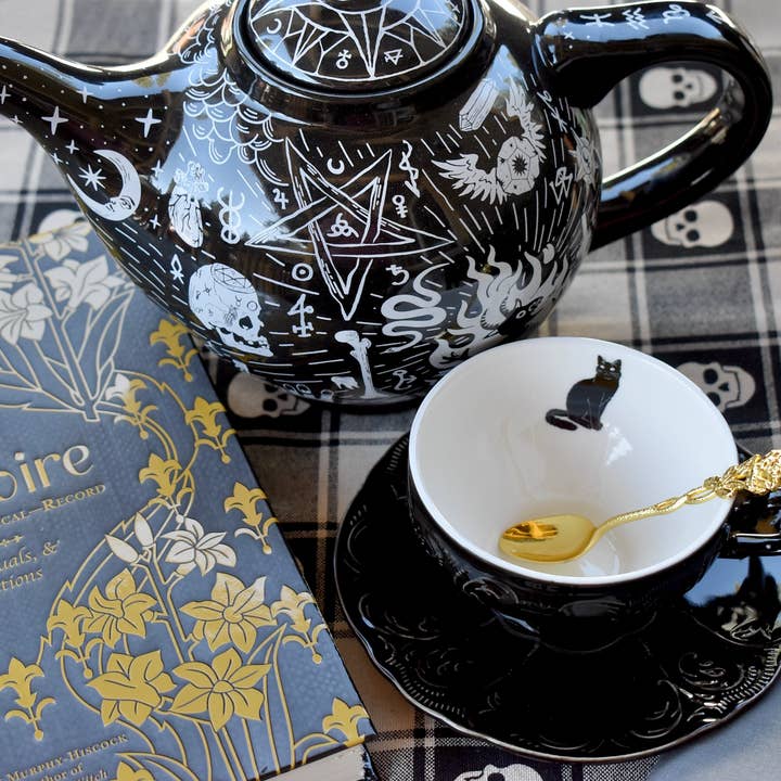 All Little Cute Things – wholesale Tea set – Black Cat Victorian Gothic Embossed Teacup and Saucer1