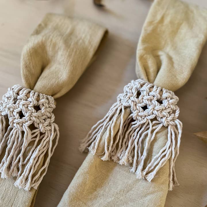 Herbert Eudora - Wholesale Napkin Ring - BIRDIE fringe napkin ring