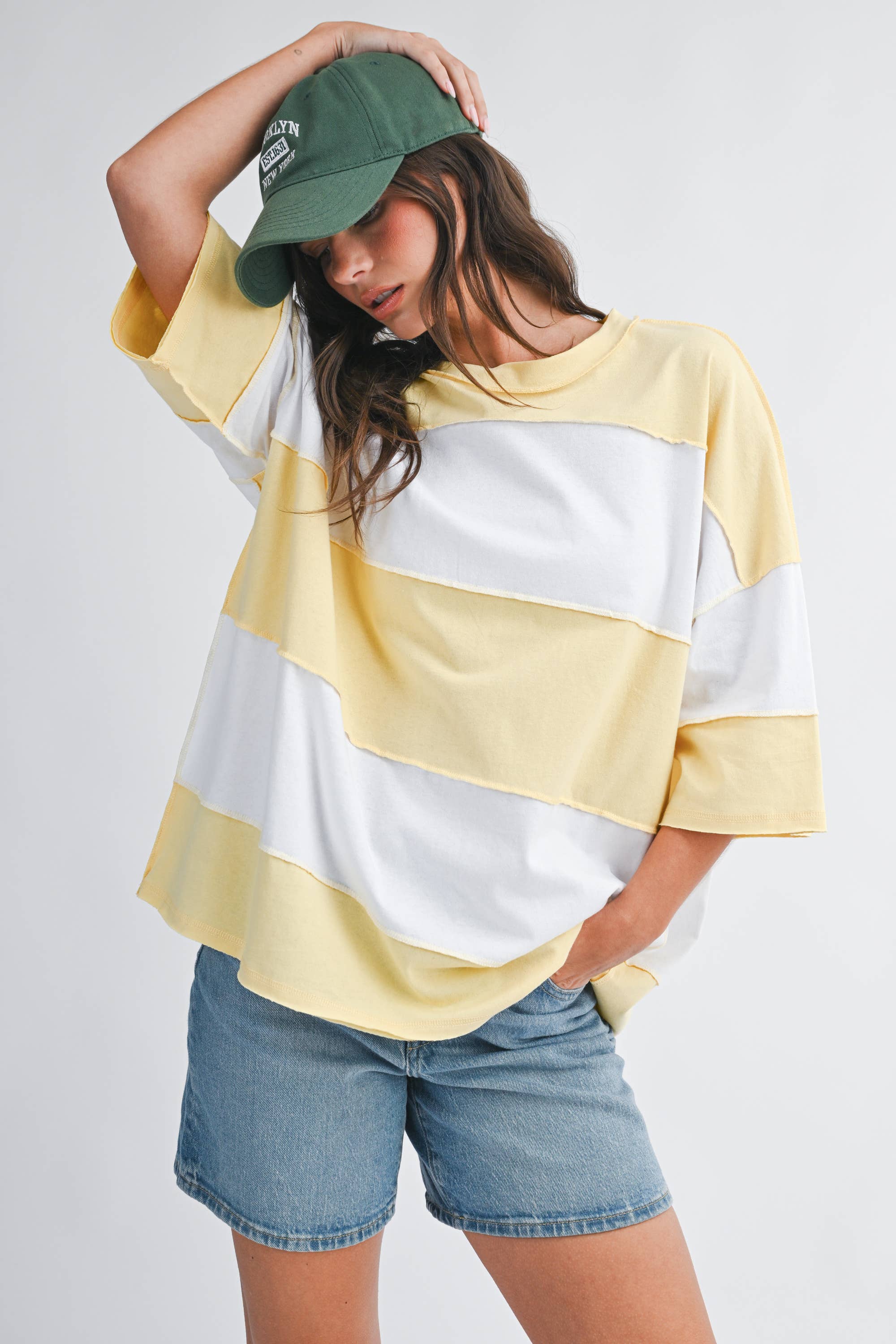 AEMI + CO – Engroshandel Strikket top - Dame – 8417FN Polly top med farveblokke74