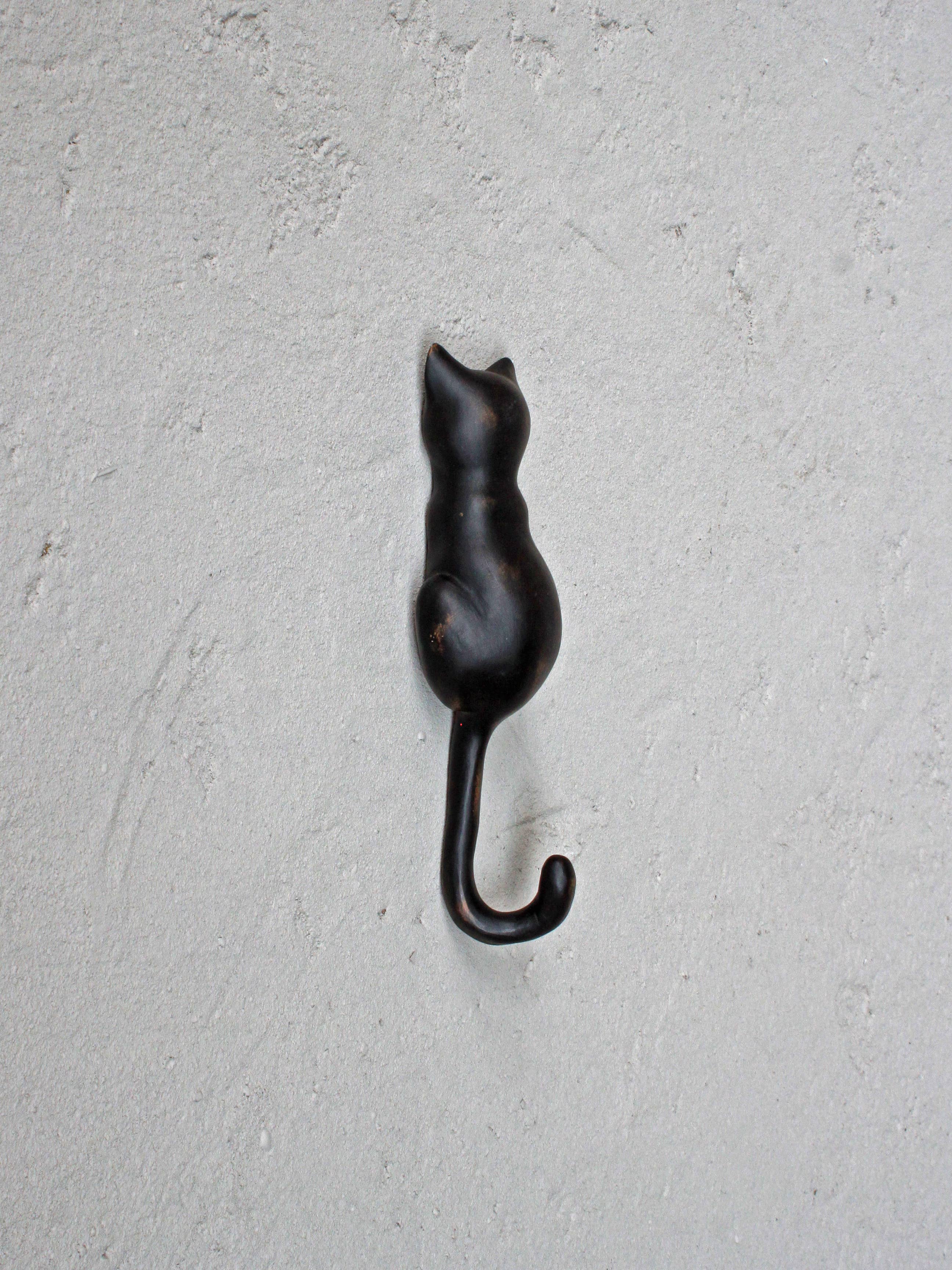 Chehoma USA - Wholesale Wall Hook - Cat Tail Hook