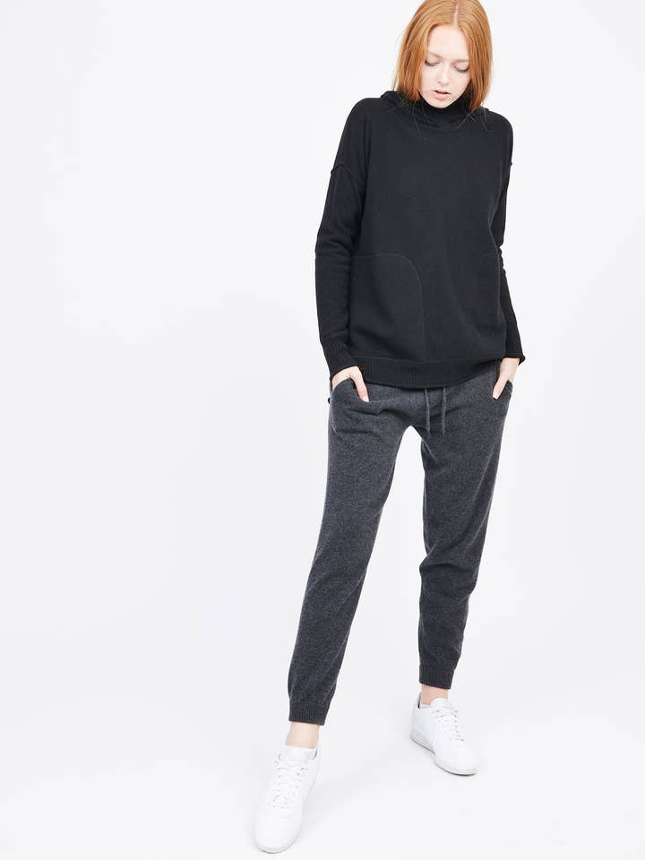 Essential Jogger Pant for wholesale by QUINN