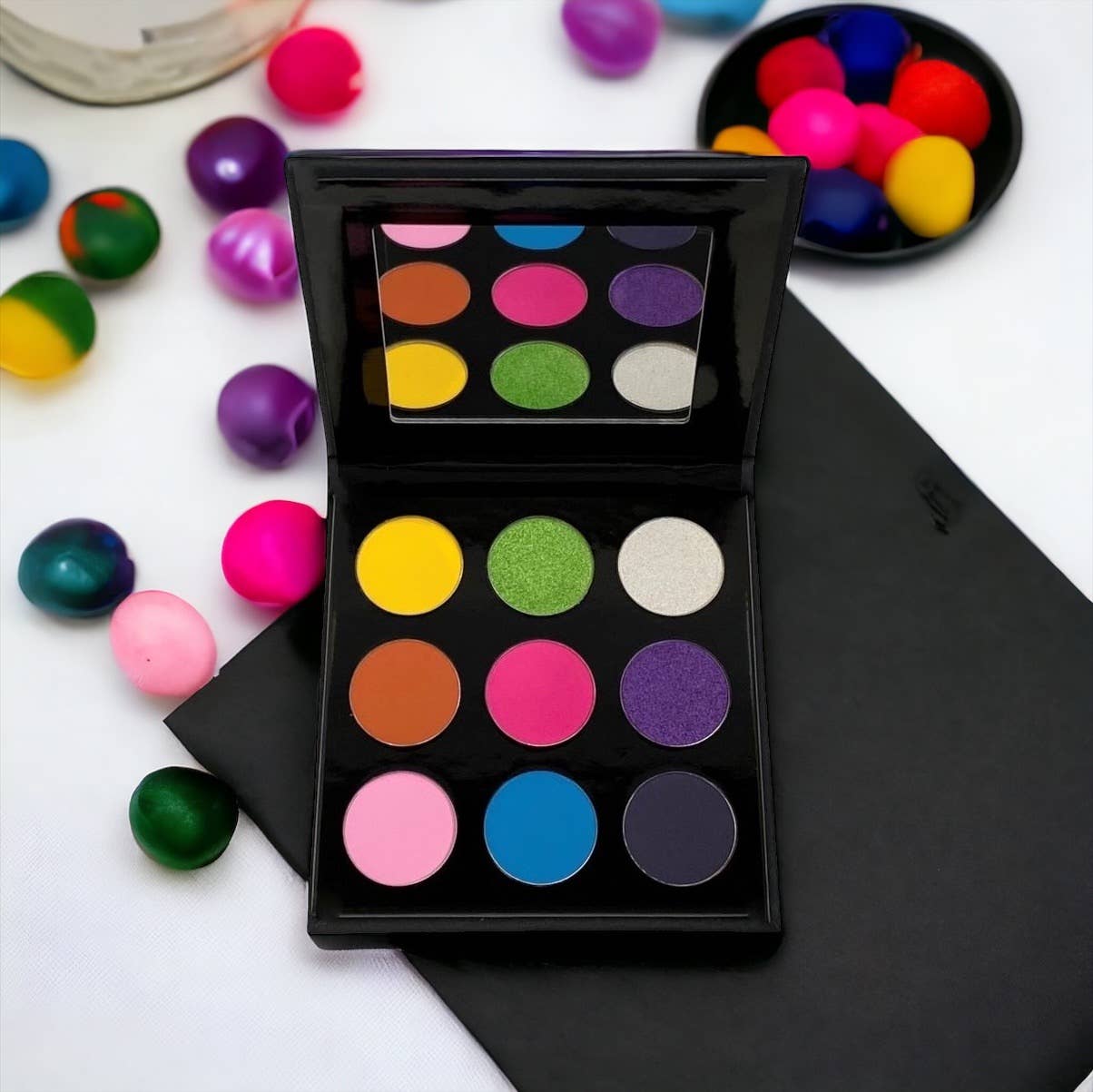 Sydoni Skincare and Beauty, Inc. - Wholesale Eyeshadow Palette - CANDY EYESHADOW PALETTE1