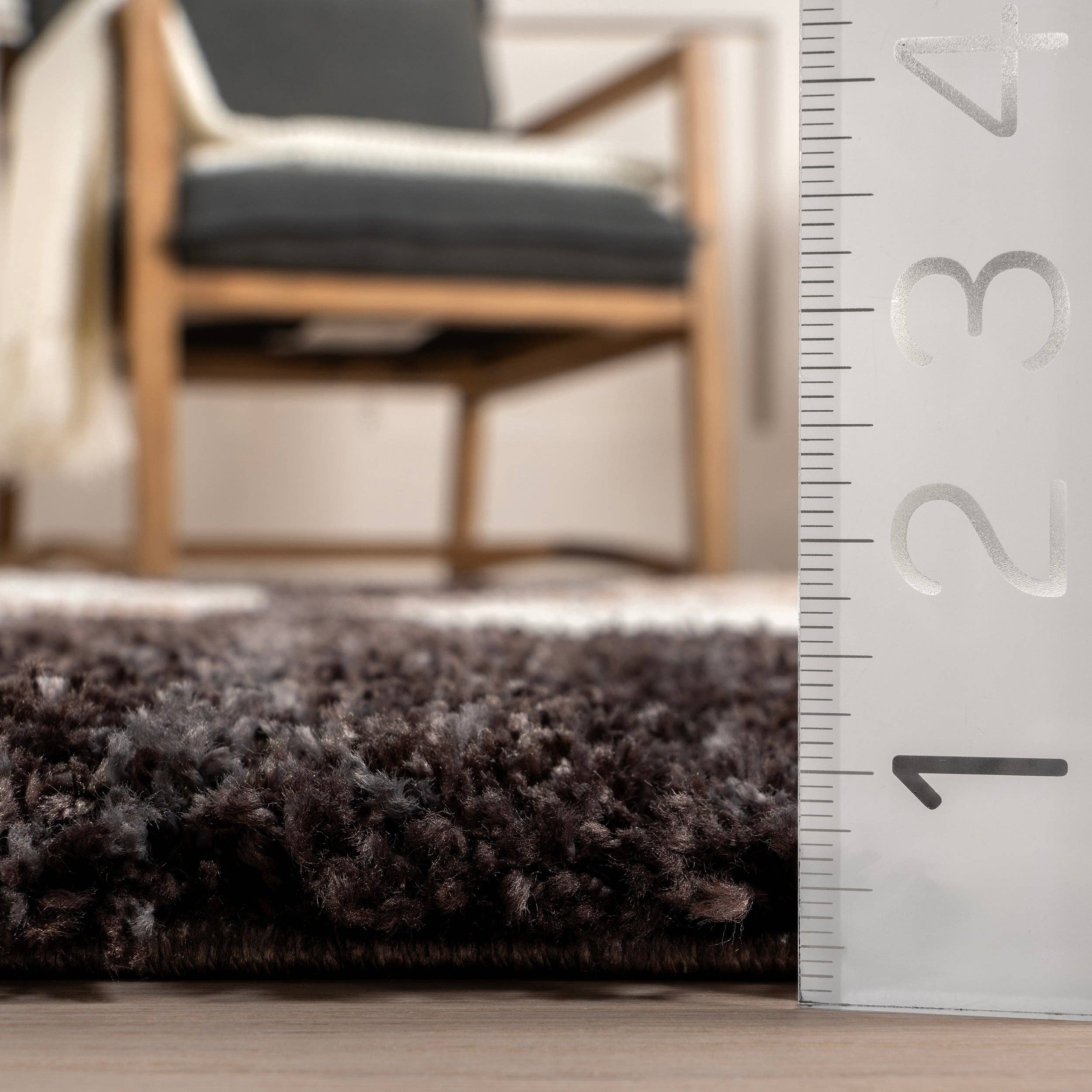 Rust Kali Shaggy Diamond Tassel Area Rug for wholesale on Faire41