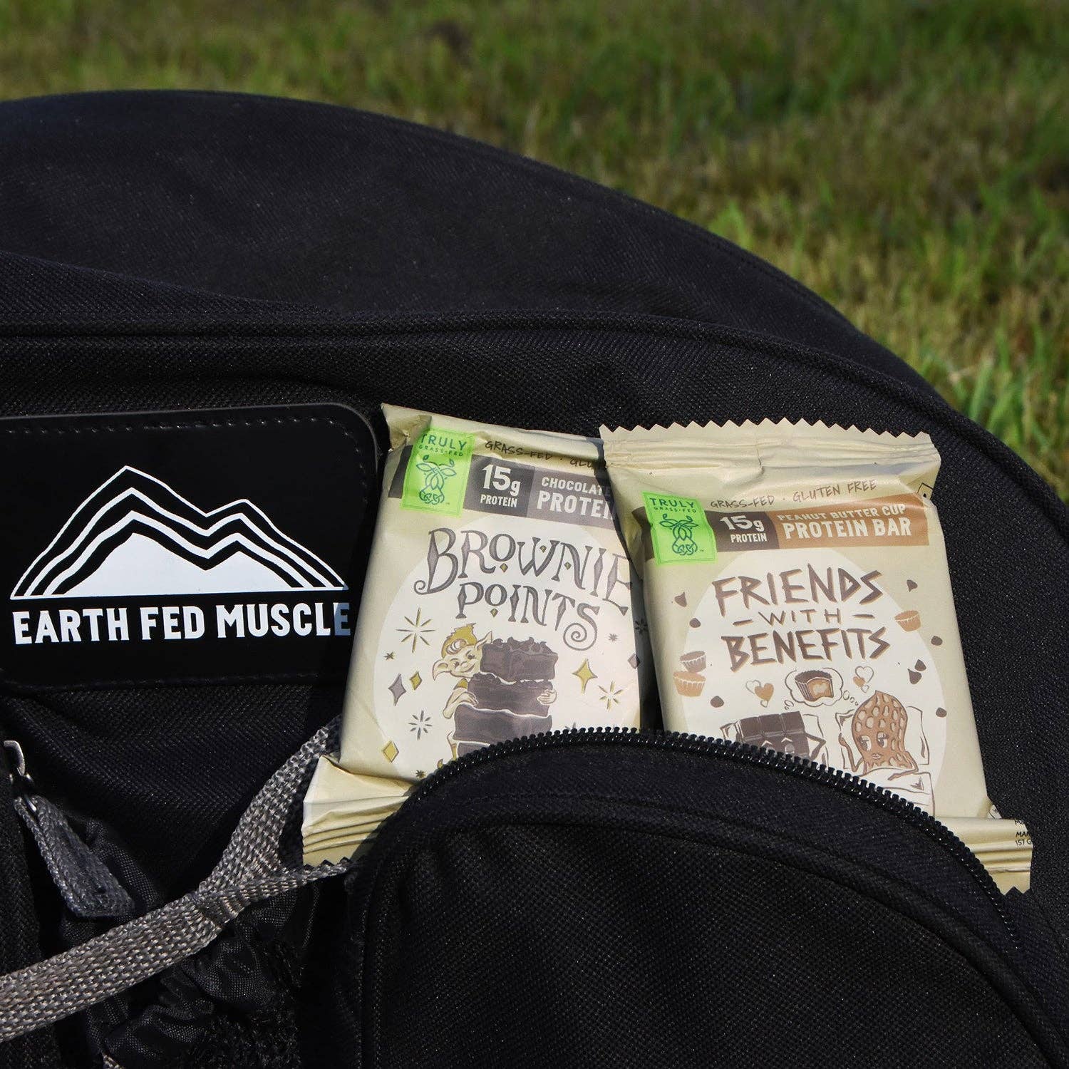 Earth Fed Muscle - Wholesale Snack Bar - Chocolate Peanut Butter Grass-Fed Whey Protein Bars6