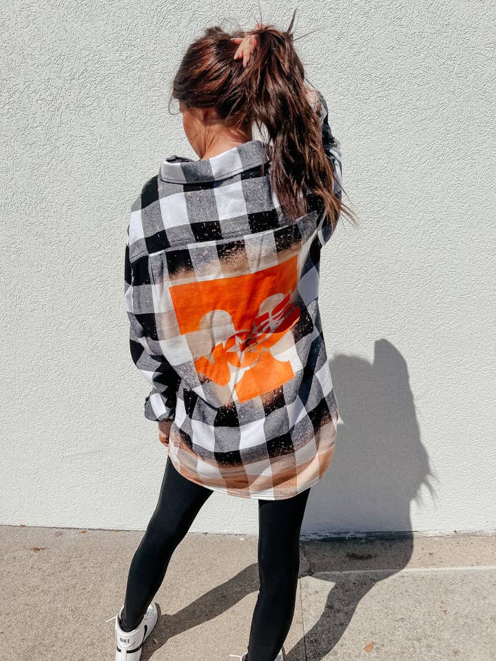 Tennessee Distressed Flannel for wholesale by The Boujee Outlaws