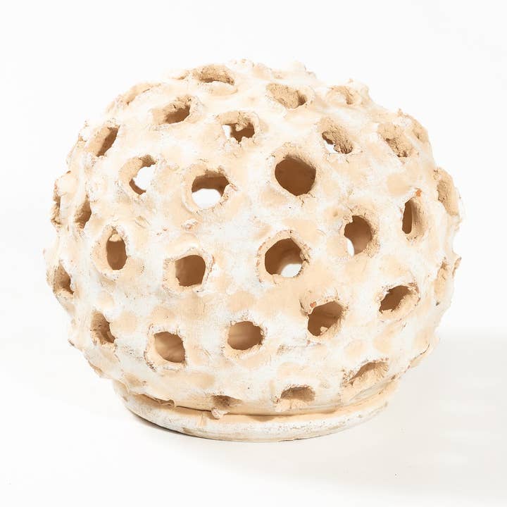 Sm Round Object With Holes White Ivory 8.5"X8.5"x7" for wholesale by BIDKhome