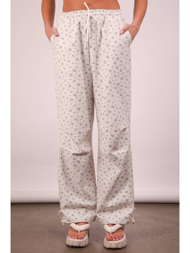 VERY J - Wholesale Pants - Women's - NP70723-Floral Printed Linen Parachute Pants2