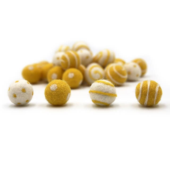 The Felt Pod – wholesale Decorative tabletop object – Felt 2.5 CM Dots Swirls Pack of 10 Balls - Canary Yellow5