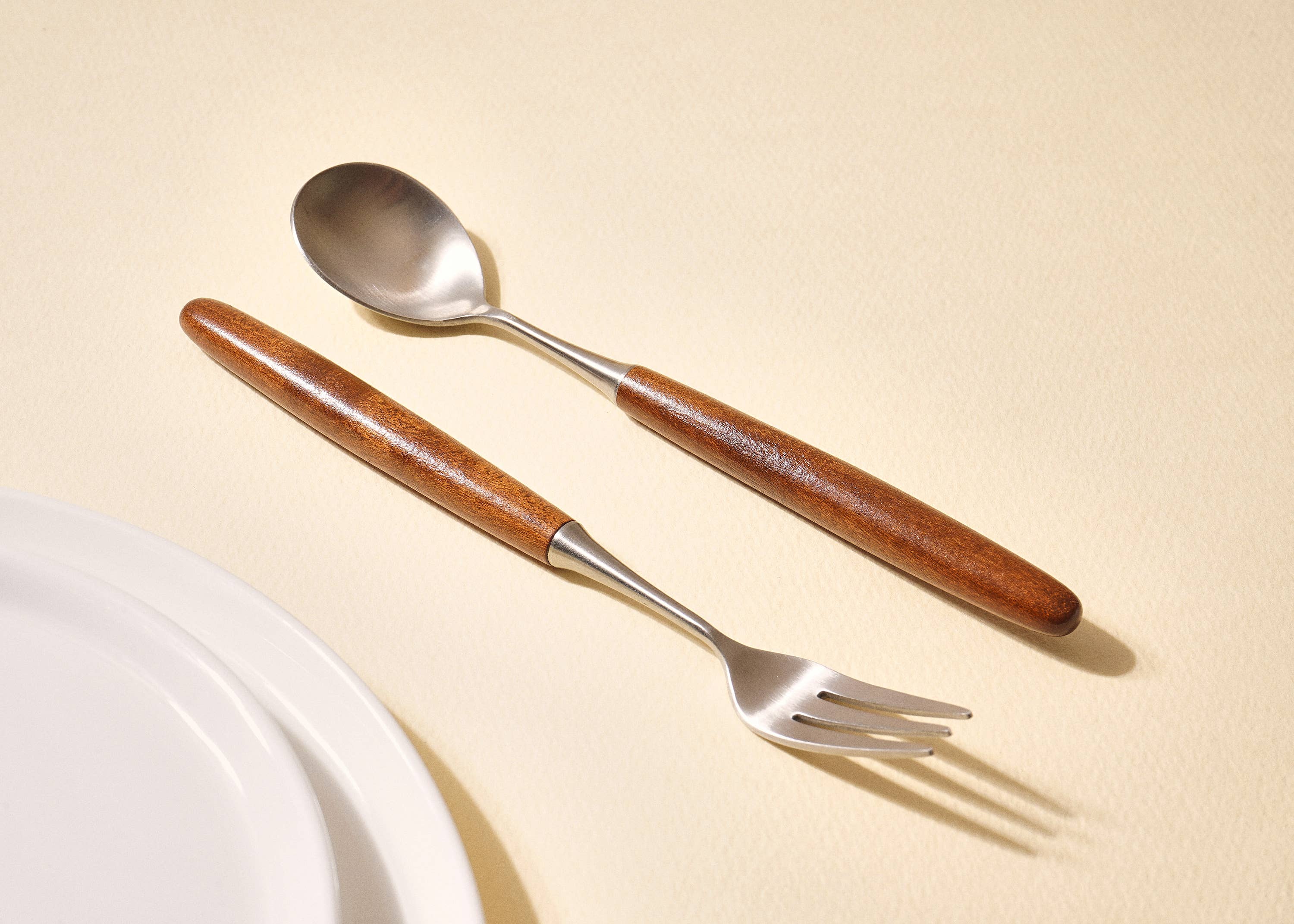 Korea Table - Wholesale Assorted Cutlery Set - Honey Maple Cutlery4