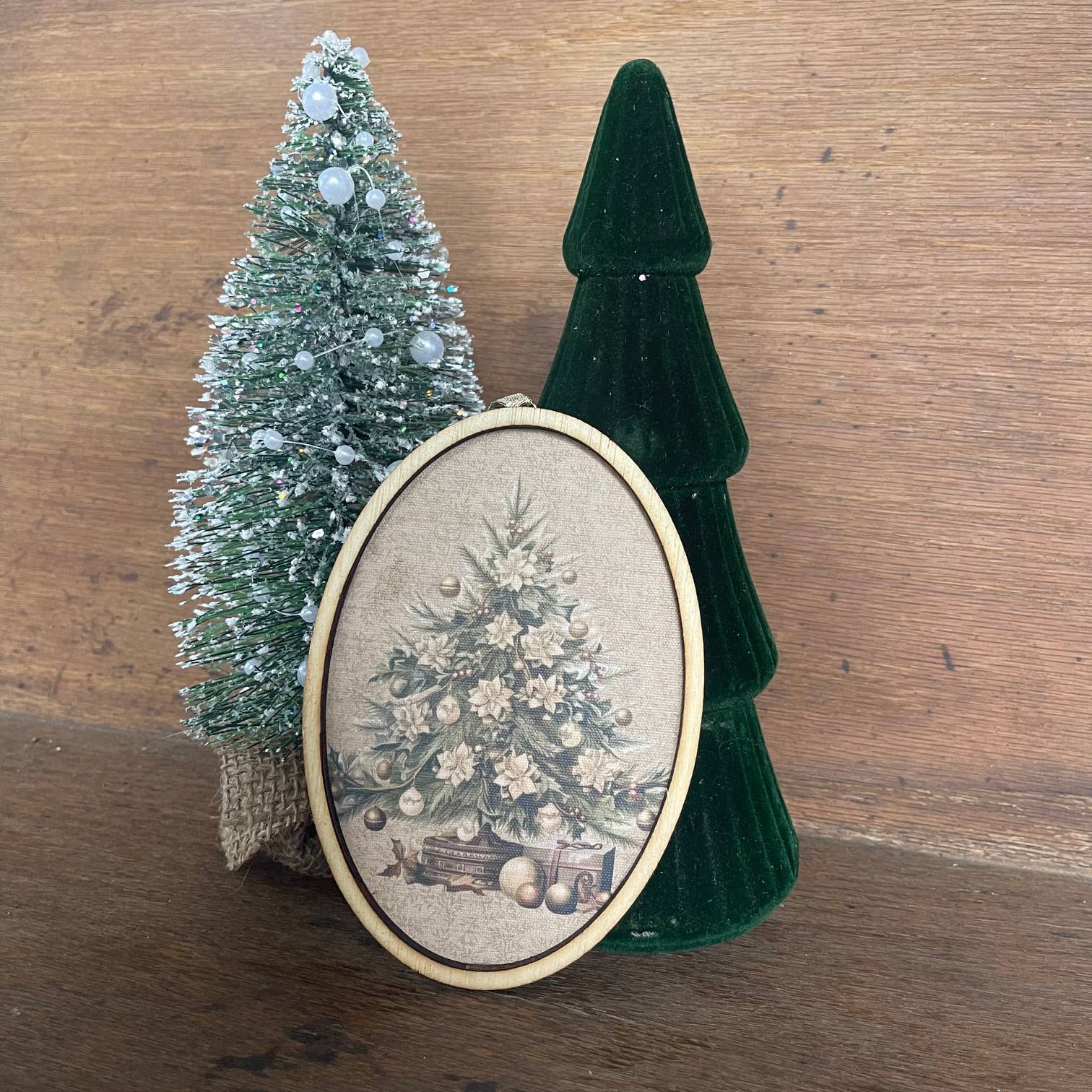 LAND OF COTTON - Wholesale Ornament - Victorian Christmas Tree Oval Ornament 2