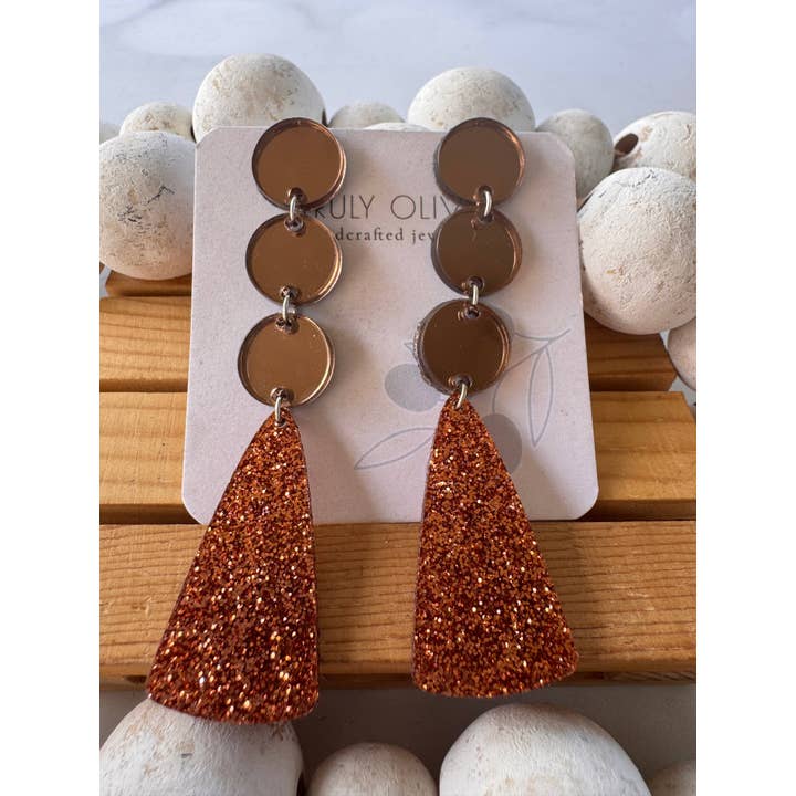 Truly Olive - Wholesale Dangle Earrings - Cozy Fall Dangle Earrings