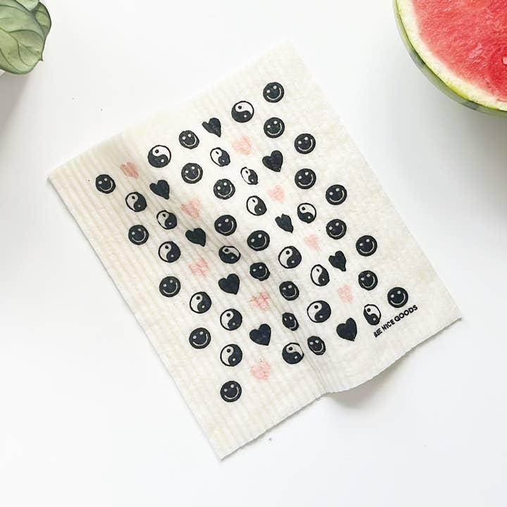 Hearts Swedish Sponge Cloth for wholesale by Bee Nice Goods