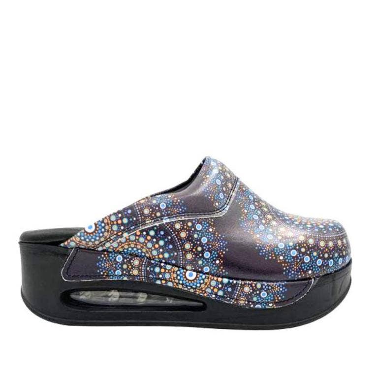 Chenson & Gorett - Wholesale Clogs - Women's - Airmax Leather Clogs with Flexible Sole for Women. Promo1