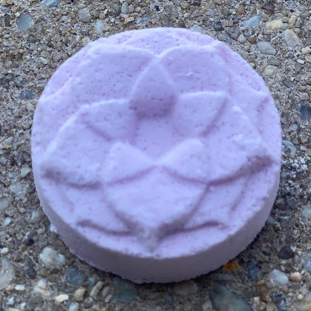 Seaside Sudz, LLC - Vente Bombe de douche/galet bien-être pour la douche - Défroisseur à vapeur, robinet de douche, aromathérapie, spa, soins personnels1