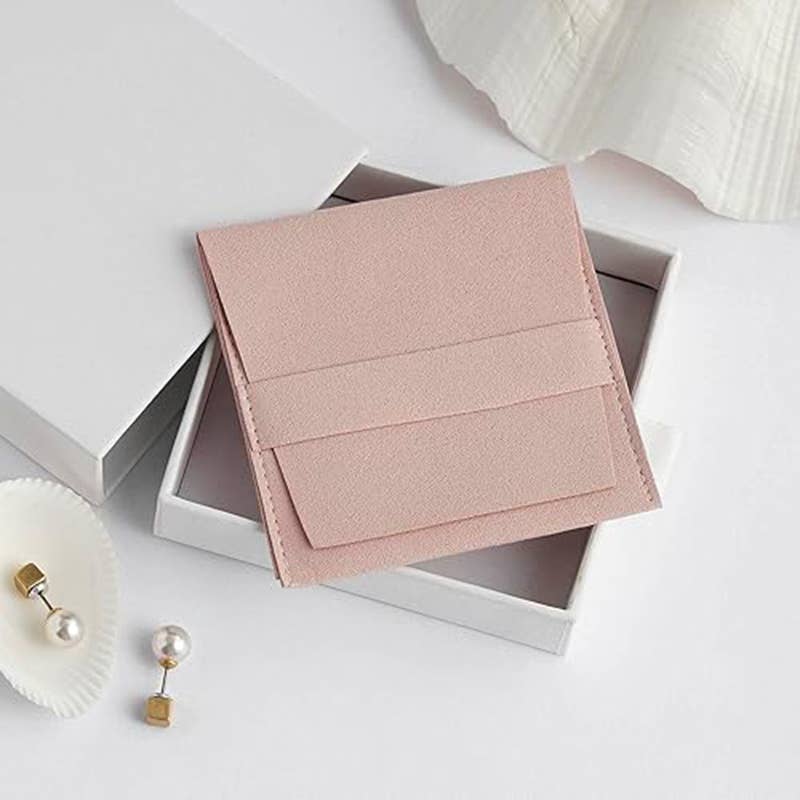 AMORINO SRL – wholesale Presentpåse – MIKROFIBERFODRAL MED FLIK FÖR SMYCKEN - CK2464B752/B7532