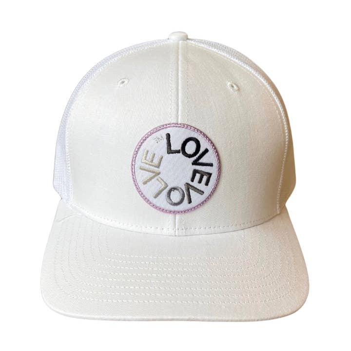 Signaturhat: Hvid for engroshandel hos LOVEVOLVE®️