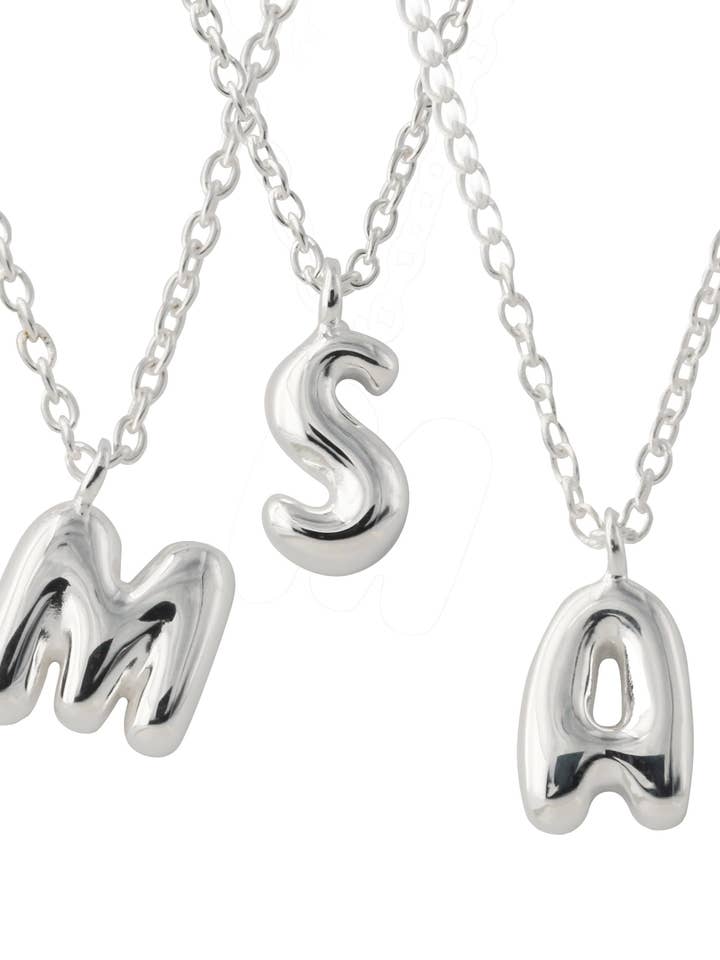 Silverhalsband med bokstaven "A" för wholesale av Campur GmbH